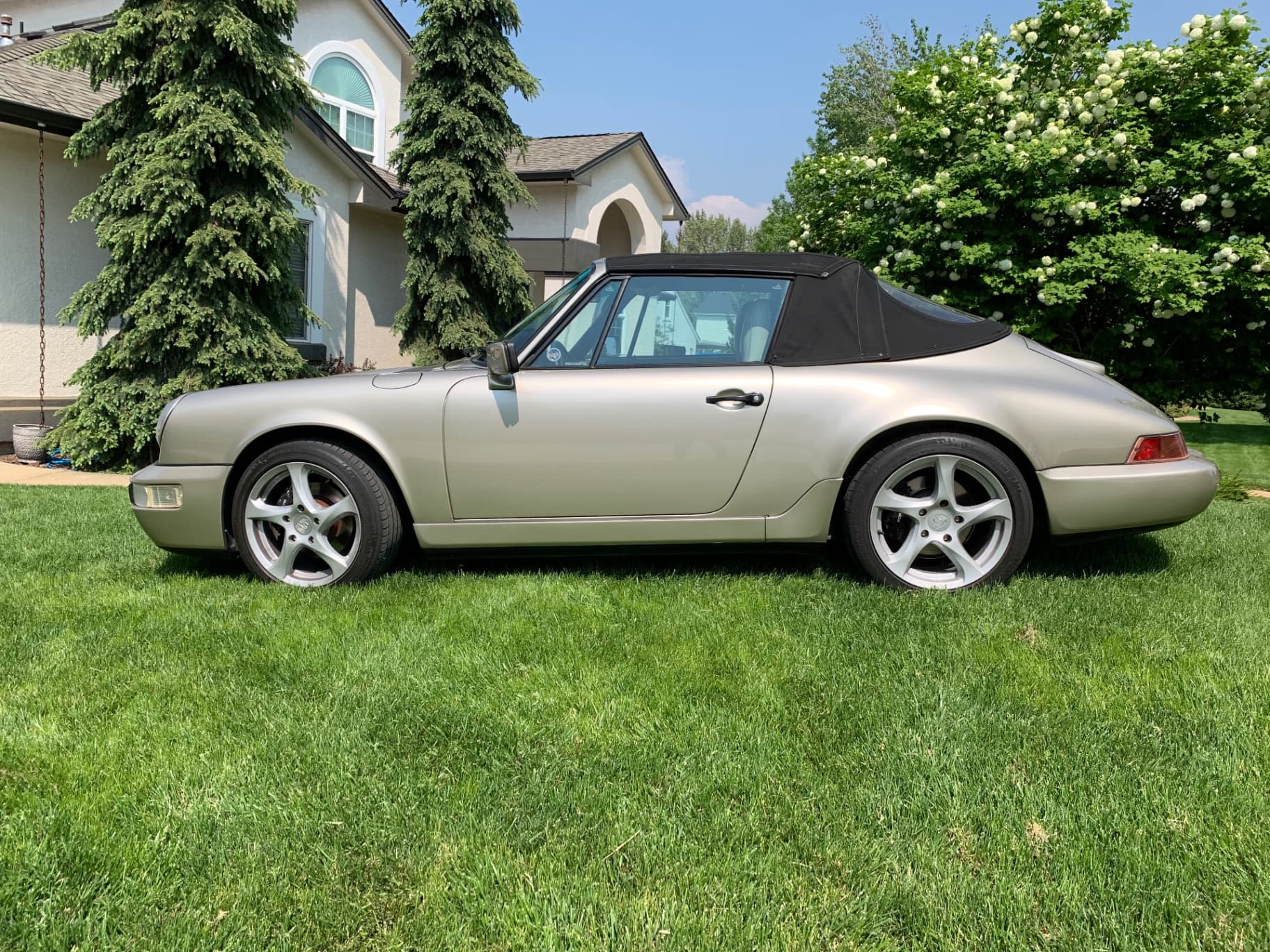 1990 Porsche 911 C4 Cabriolet